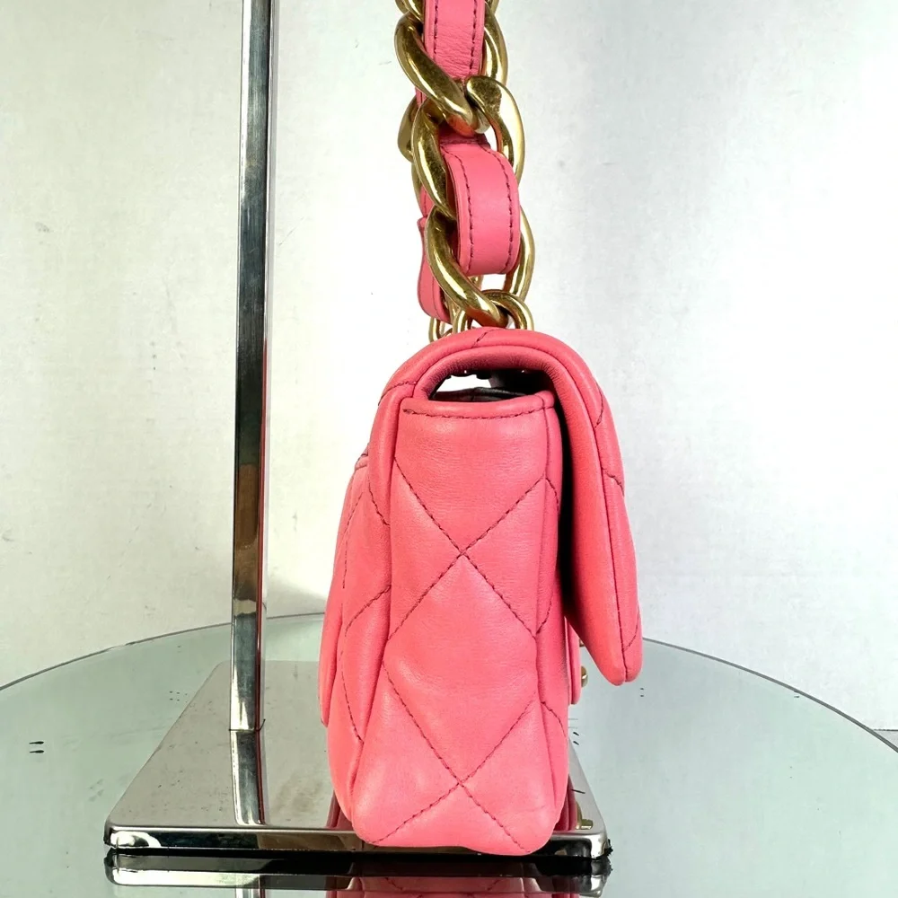 CHANEL MINI RECTANGULAR FLAP BAG PINK LAMBSKIN GHW - Picture 4 of 11